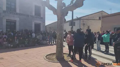 Minuto de Silencio Villaralbo _9