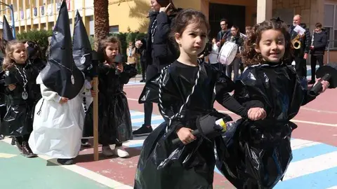 procesi&oacute;n escolar semana santa Nuestra Se&ntilde;ora del Roc&iacute;o_5