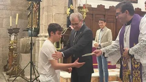 nuevos hermanos Nuestra Madre _12