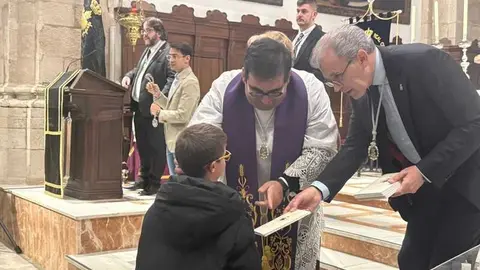 nuevos hermanos Nuestra Madre _33