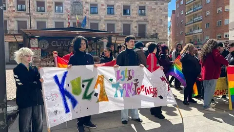 Manifestaci&oacute;n Kuza contra la transfobia_15