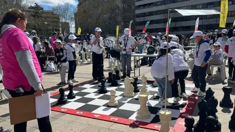 Peque&ntilde;os Gigantes Ajedrez Zamora 