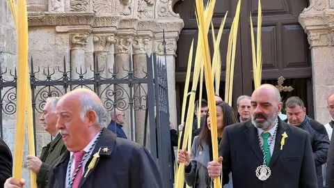 Bendici&oacute;n de palmas Obispo _14