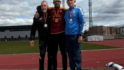 Roberto Garrido Campeon Cto Auto. fondo Master M55