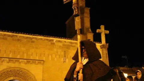 procesi&oacute;n Capas Pardas Zamora _13