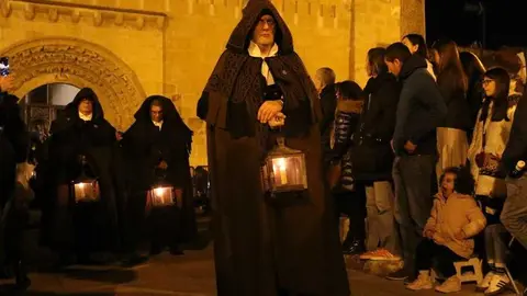 procesi&oacute;n Capas Pardas Zamora _21