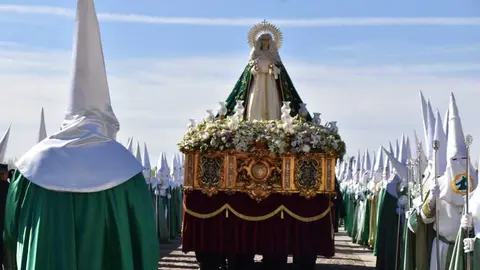 Procesi&oacute;n de la Virgen de la Esperanza_43