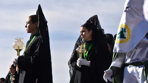 Procesi&oacute;n de la Virgen de la Esperanza_50