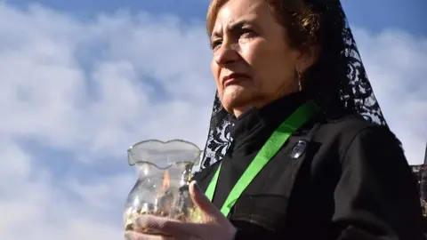 Procesi&oacute;n de la Virgen de la Esperanza_49