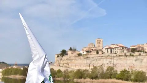 Procesi&oacute;n de la Virgen de la Esperanza_86