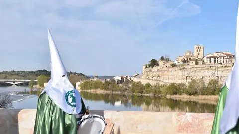 Procesi&oacute;n de la Virgen de la Esperanza_87