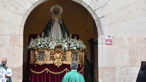 Procesi&oacute;n de la Virgen de la Esperanza_90