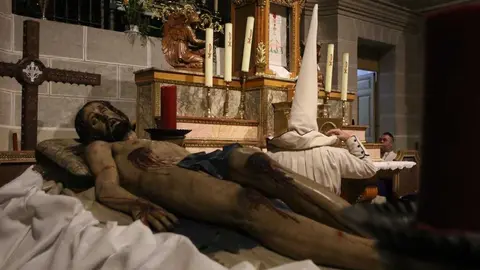 Jes&uacute;s Yacente _9