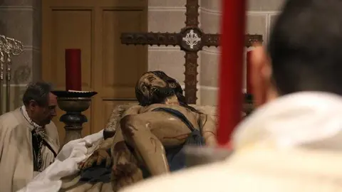 Jes&uacute;s Yacente _10