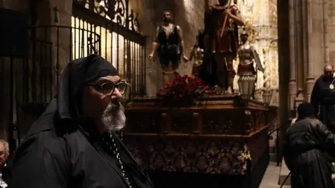 Merl&uacute; 5 de copas_6