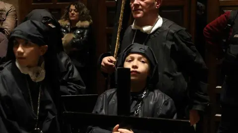 Merl&uacute; 5 de copas_9