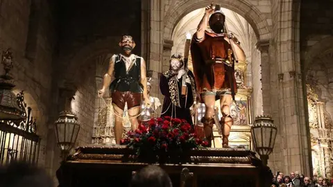 Merl&uacute; 5 de copas_25