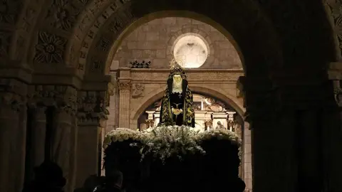 Merl&uacute; 5 de copas_45