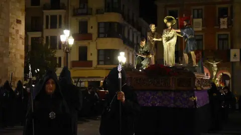 5 de la ma&ntilde;ana_36