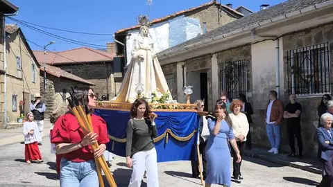 El Encuentro Mombuey Domingo de Resurecci&oacute;n _2