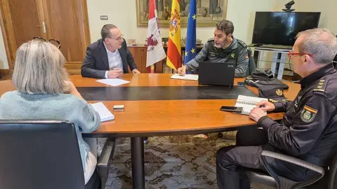 Reuni&oacute;n de coordinaci&oacute;n en la Subdelegaci&oacute;n del Gobierno