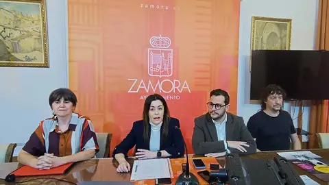 Presentaci&oacute;n en el Ayuntamiento de Cultivando Miradas