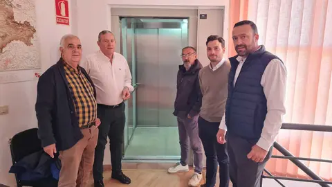 Obras antiguas escuelas en Villalaz&aacute;n y Entrala 1