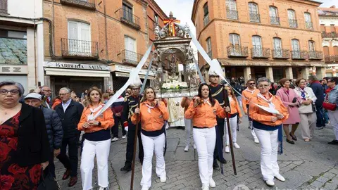 Procesi&oacute;n Virgen de la Vega Venavente - imagen Interbenavente
