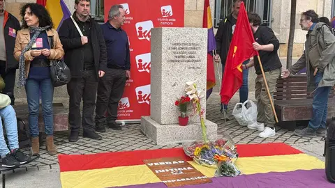 D&iacute;a de Rep&iacute;ublica en Zamora IU y PCE _6