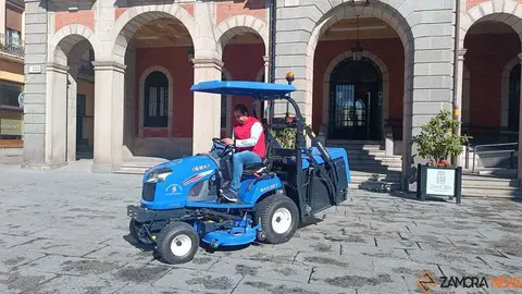 nuevo cortacesped Ayuntamiento de Zamora _2