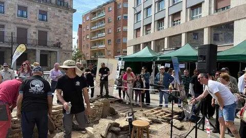 mercado ecol&oacute;gico y piedra de Sayago en Zamora _3