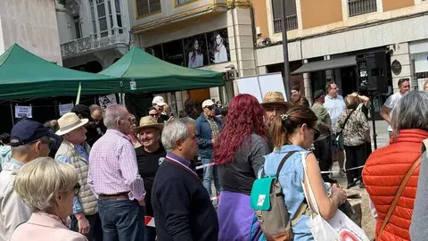 mercado ecol&oacute;gico y piedra de Sayago en Zamora _8