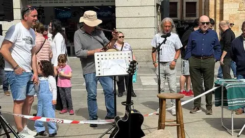 mercado ecol&oacute;gico y piedra de Sayago en Zamora _13