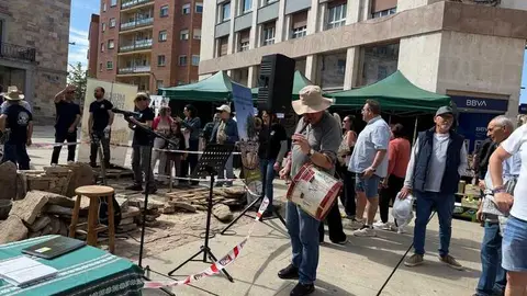 mercado ecol&oacute;gico y piedra de Sayago en Zamora _39