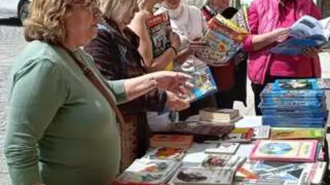 D&iacute;a del Libro en Fermoselle _15