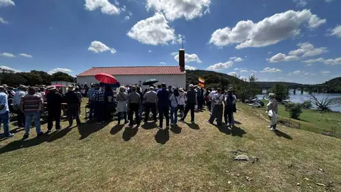 Vecinos en Puente Quintos