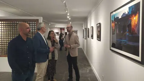 Ciertos Deslumbrameinto Exposici&oacute;n Toro