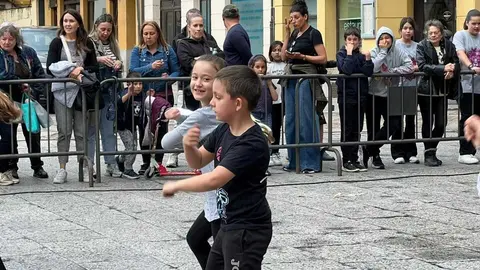 Sals&oacute;n Dance D&iacute;a de la Danza Plaza Mayor de Zamora _6