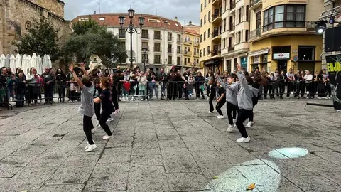 Sals&oacute;n Dance D&iacute;a de la Danza Plaza Mayor de Zamora _10