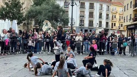 Sals&oacute;n Dance D&iacute;a de la Danza Plaza Mayor de Zamora _27