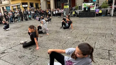Sals&oacute;n Dance D&iacute;a de la Danza Plaza Mayor de Zamora _30