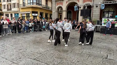 Sals&oacute;n Dance D&iacute;a de la Danza Plaza Mayor de Zamora _35