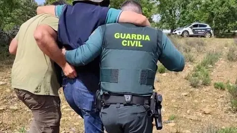 Guardia Civil auxilia a un peregrino
