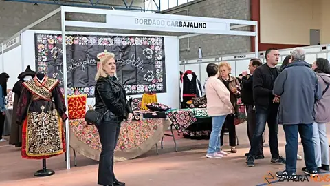 feria de San Miguel en Carbajales de Alba _35