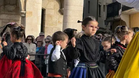 grupo Do&ntilde;a Urraca _25