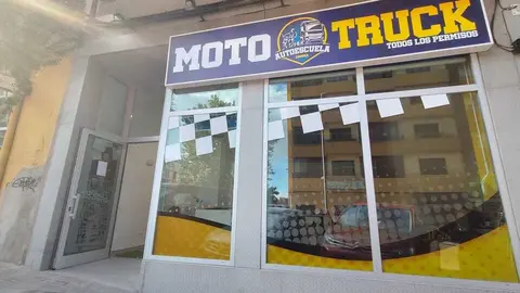 Mototruck Autoescuela _2