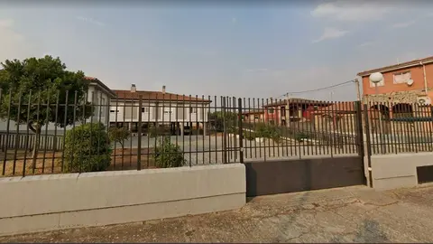 Residencia Virgen de los &Aacute;rboles Carbajales de Alba 
