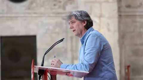 Carlos Mart&iacute;nez
