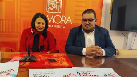 Presentaci&oacute;n ciclo conferencias Pueblo Gitano 
