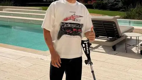 Marc M&aacute;rquez operado con &eacute;xito - imagen de sus redes sociales